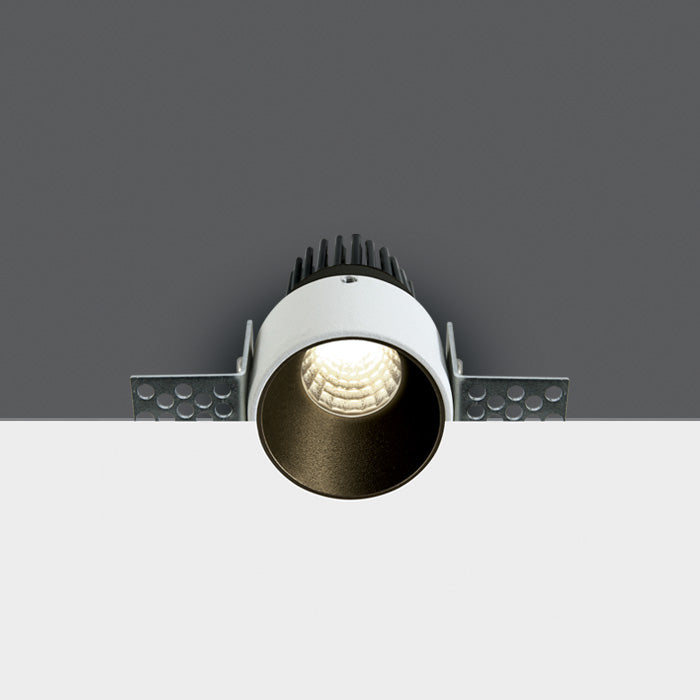 One Light 10103BTR/B/W BLACK LED 3w WW 36deg 350mA IP20 DARK LIGHT TRIMLESS