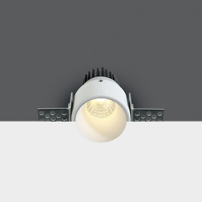 One Light 10103BTR/W/W WHITE LED  3w WW 36deg 350mA IP20 DARK LIGHT TRIMLESS