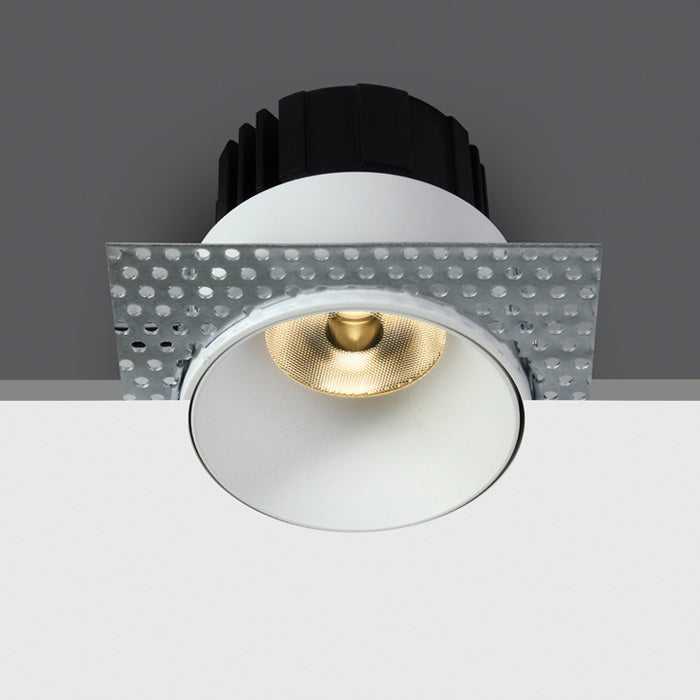 One Light 10107BT/W/W WHITE COB LED 7W WW 700mA 38deg IP54 TRIMLESS