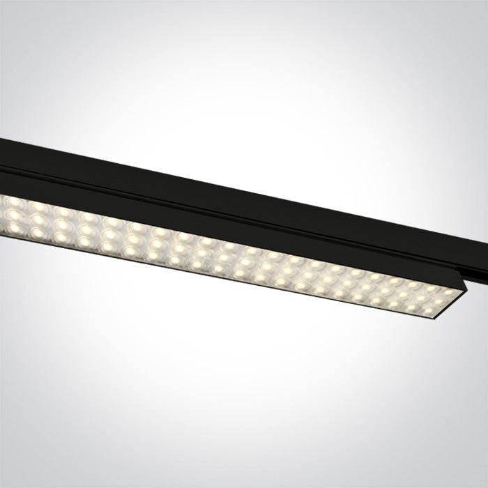 One Light 65170BT/B/V BLACK 60W CCTV PV TRACK LIGHT 230V