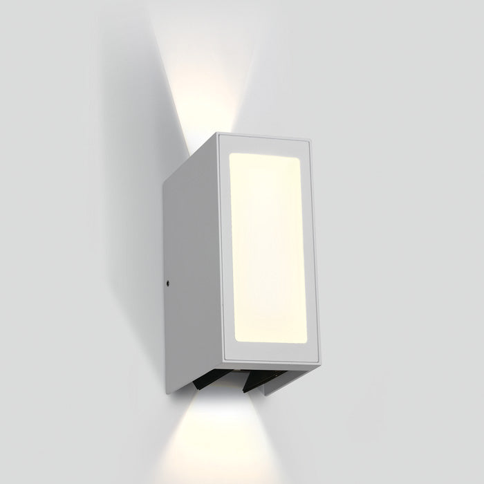 One Light 67440/W/W WHITE WALL LED 9W WW IP54 230V