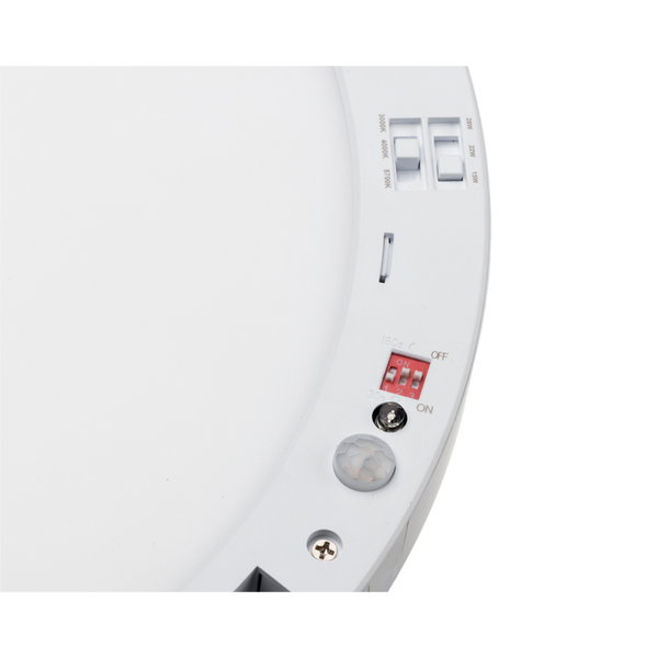 Discus Max Wattage + CCT Selectable with PIR