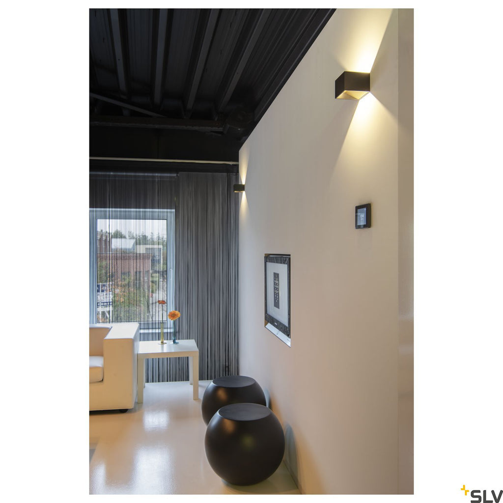 SLV LOGS IN LED Wall luminaire, black/brass, 2000K-3000K Dim to Warm 1000638
