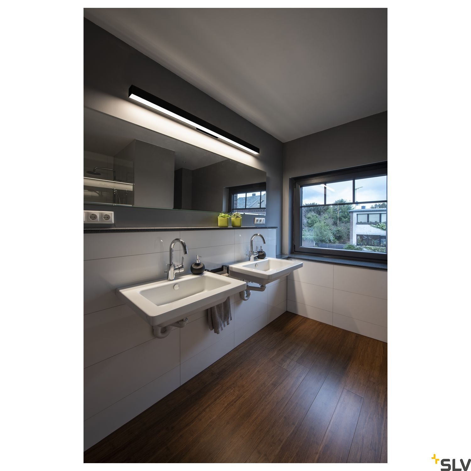 SLV Q-LINE LED Wall luminaire, black, 3000K 1000669