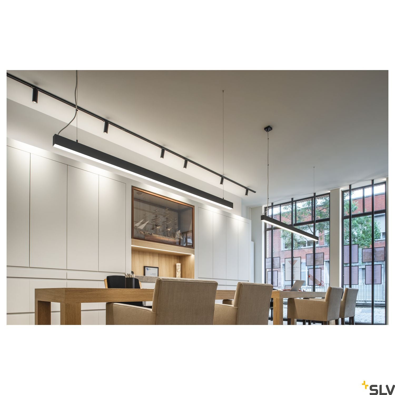 SLV HELIA 50 LED Spot for 1 circuit High-voltage Track System, 3000K, black, 35°, incl. 1 circuit adapter 143580