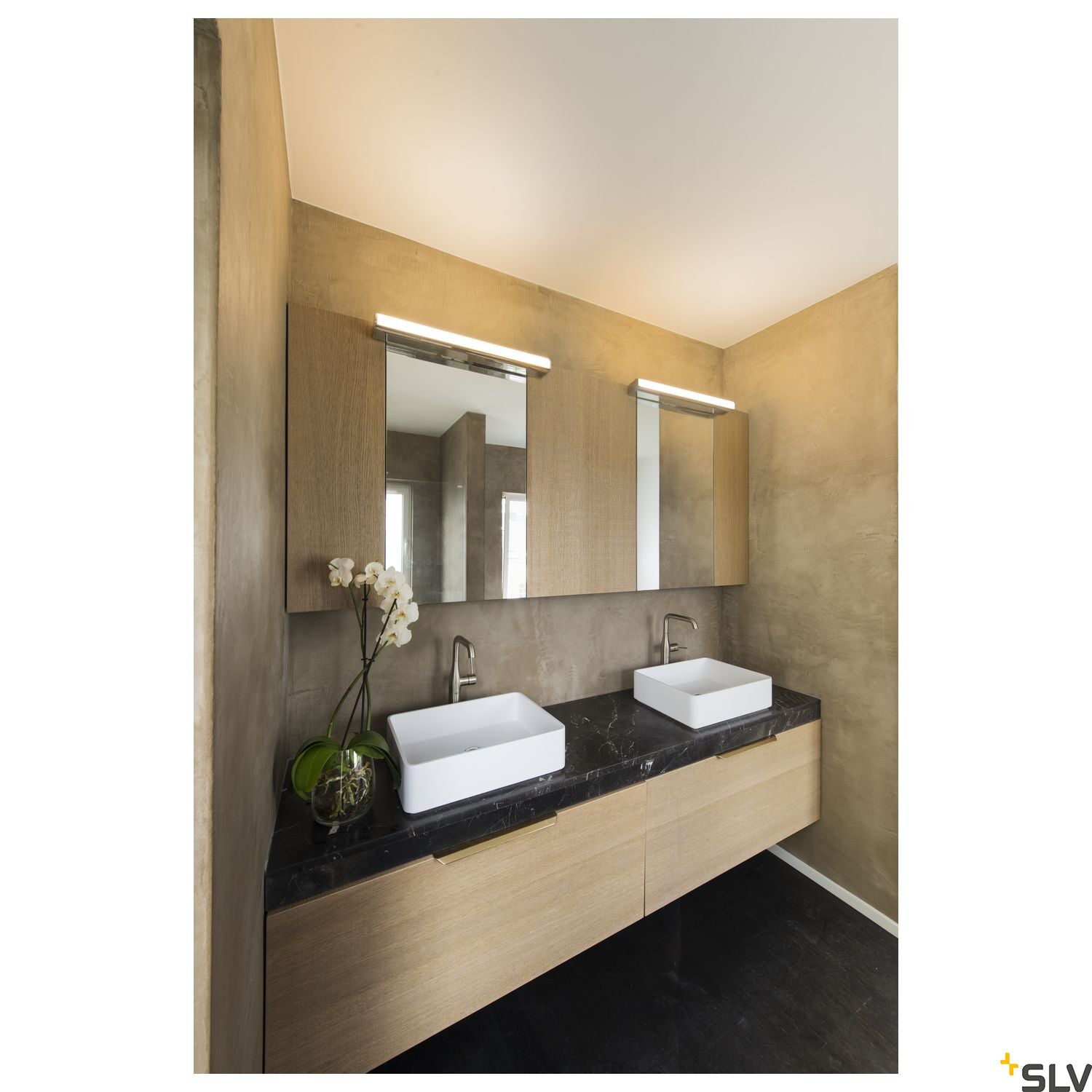 SLV MARYLIN, LED Outdoor surface-mounted wall light, chrome, IP44, 3000K, 15W 1002191