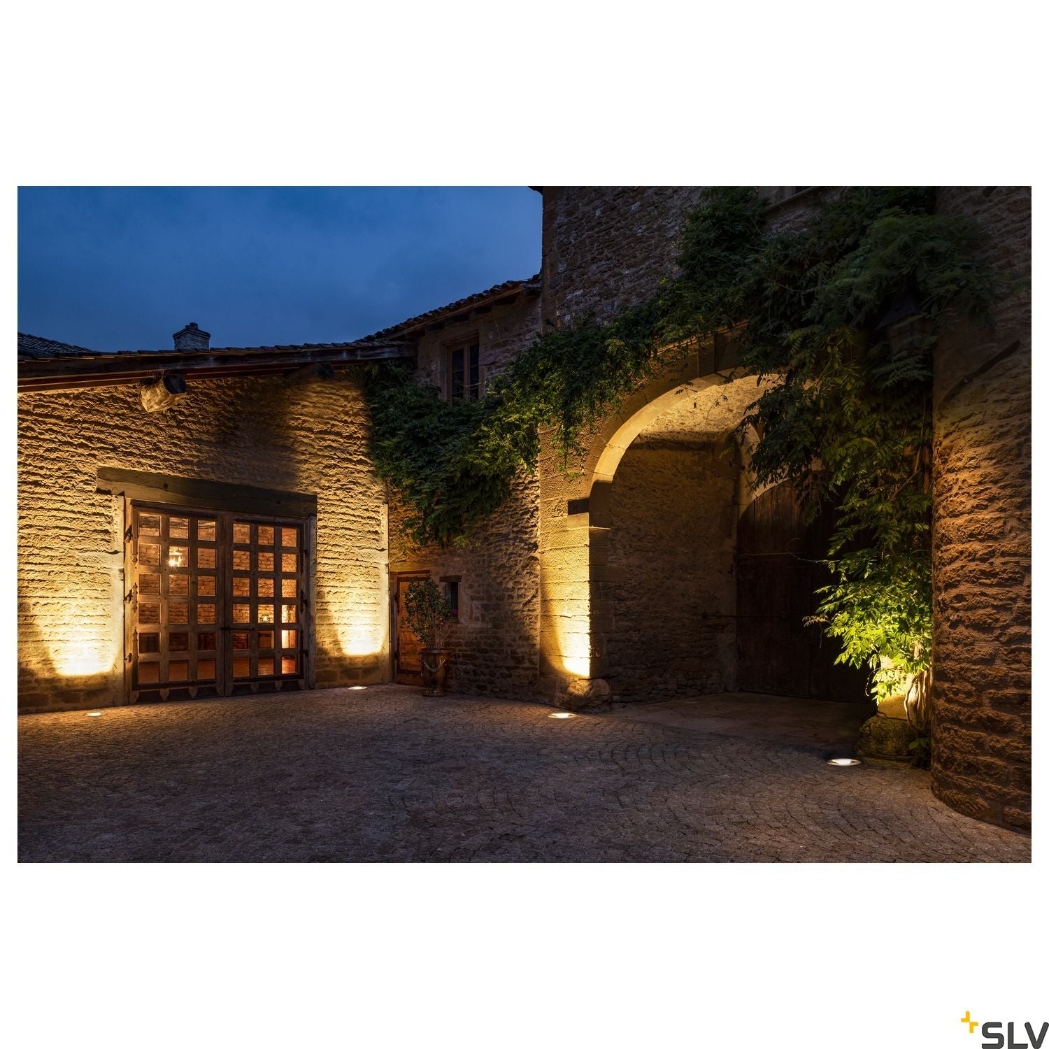 SLV DASAR® 270 Outdoor LED inground Light 3000K round IP67 asymmetrical beam 1002893