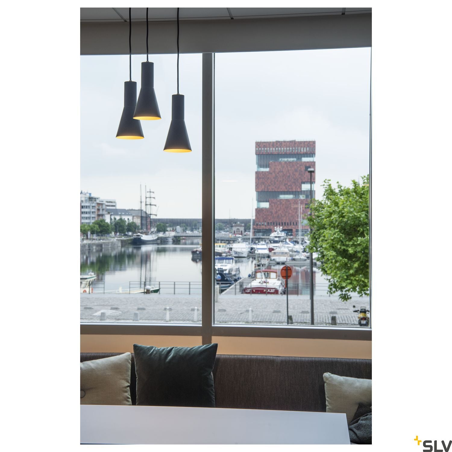 SLV PHELIA 130 E27 pendant light black/gold 1002951