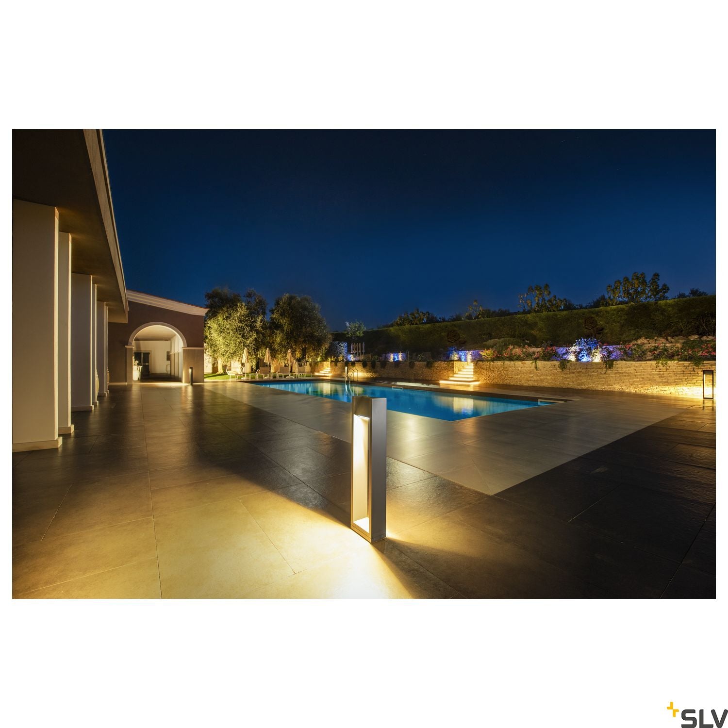 SLV QUAD POLE Outdoor LED floor light 3000K anthracite 1003001
