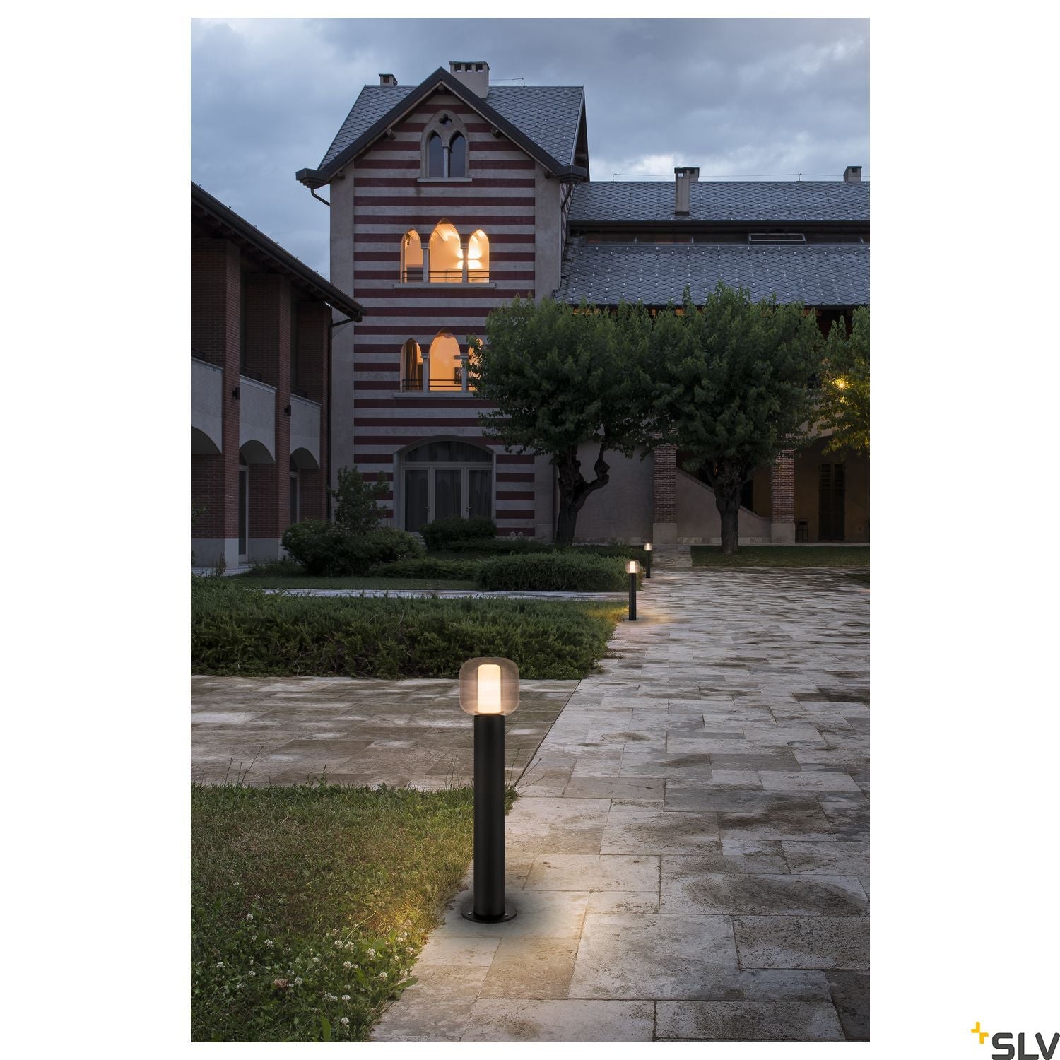 SLV OVALISK 75 FL Outdoor LED free-standing light anthracite CCT switch 3000/4000K 1004680