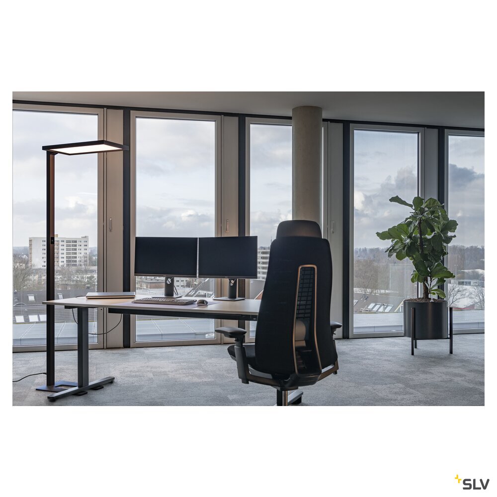 SLV WORKLIGHT, black free-standing lamp. 79 W 4000 K 80° 1005390