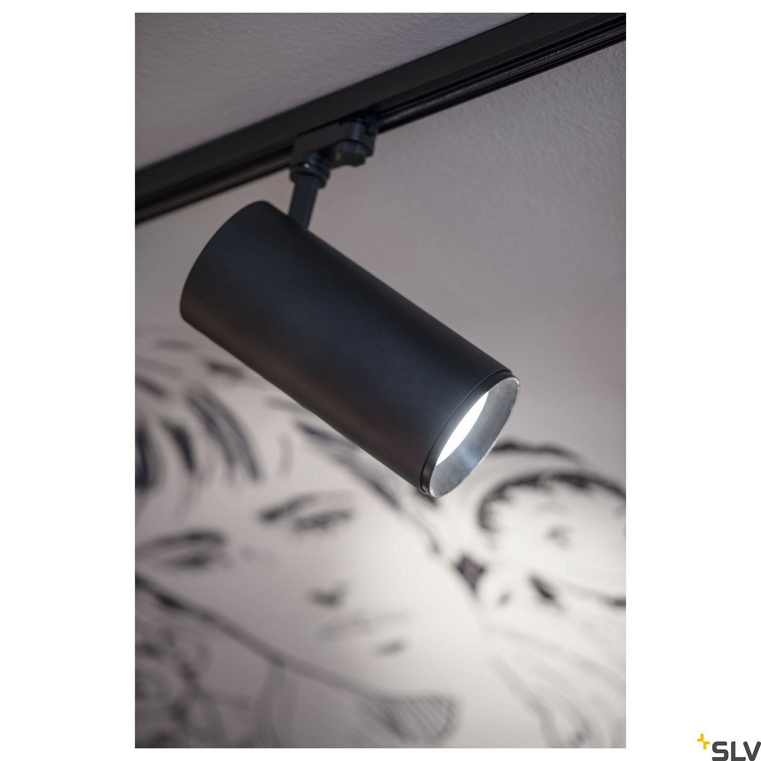 SLV NUMINOS Dimmable, black 3-phase spot, 36W 4000K 60° 1005737