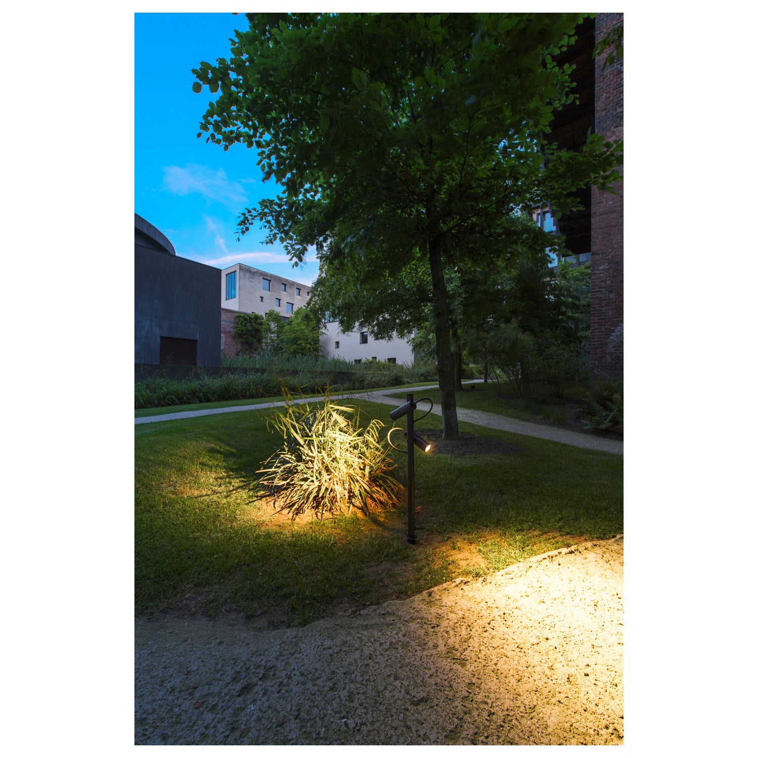 SLV HELIA SLIM Pole, double, LED outdoor free-standing light, black IP65 3000 K 1007869