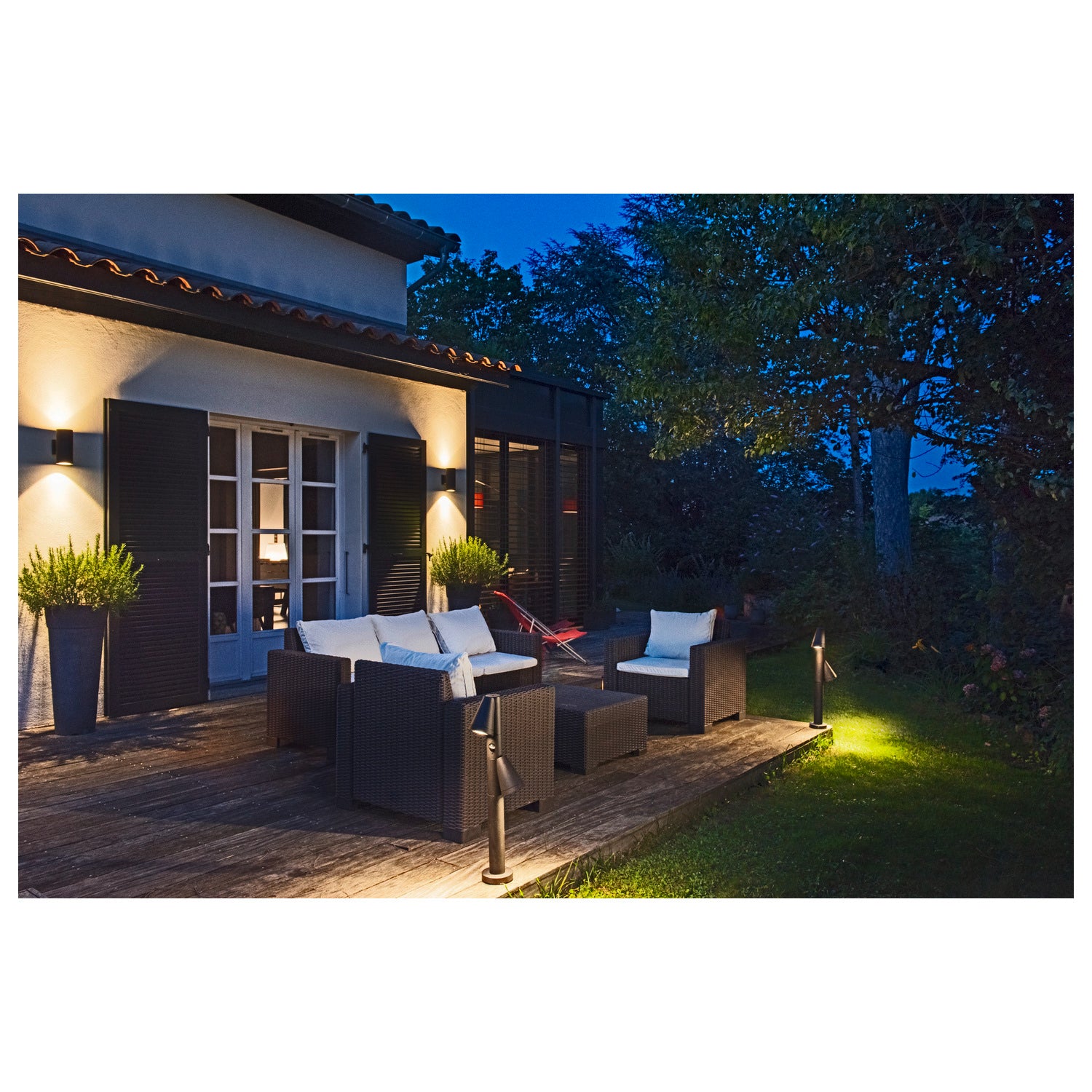 SLV LED Illusion Globe 125 Crescent slanting, LED bulb, smokey, E27, PHASE, 6 W, 1900 K 1008015
