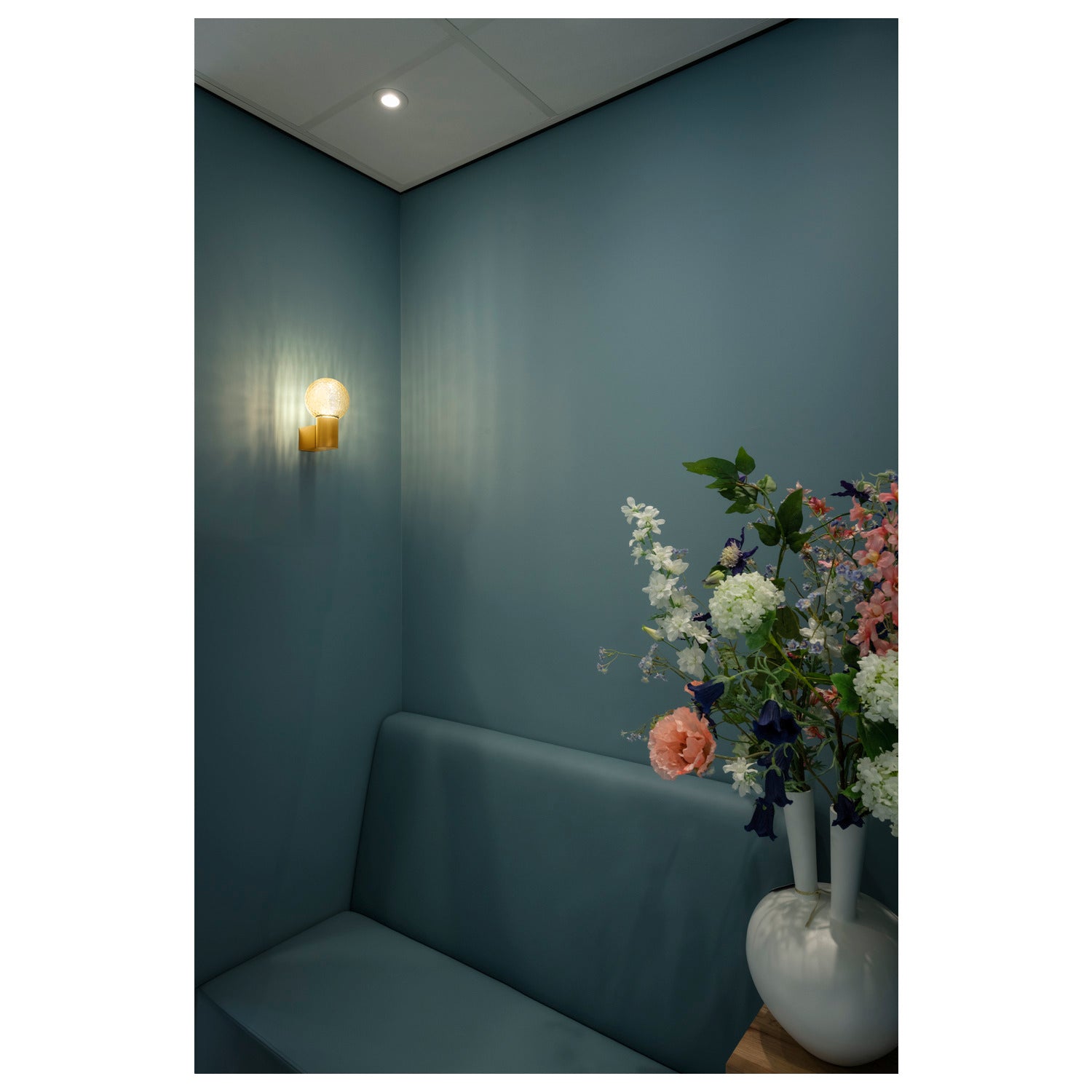 SLV VARYT, wall-mounted light, round, 1x max. 6 W, E14, brass 1008107