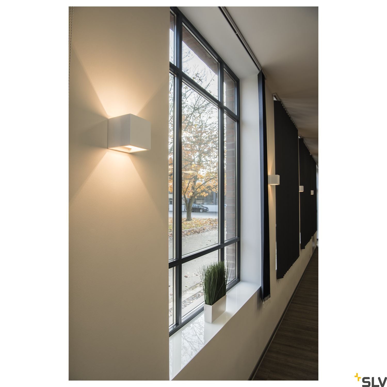 SLV Plaster CUBE wall light, square, white plaster, G9, max. 42W 148018