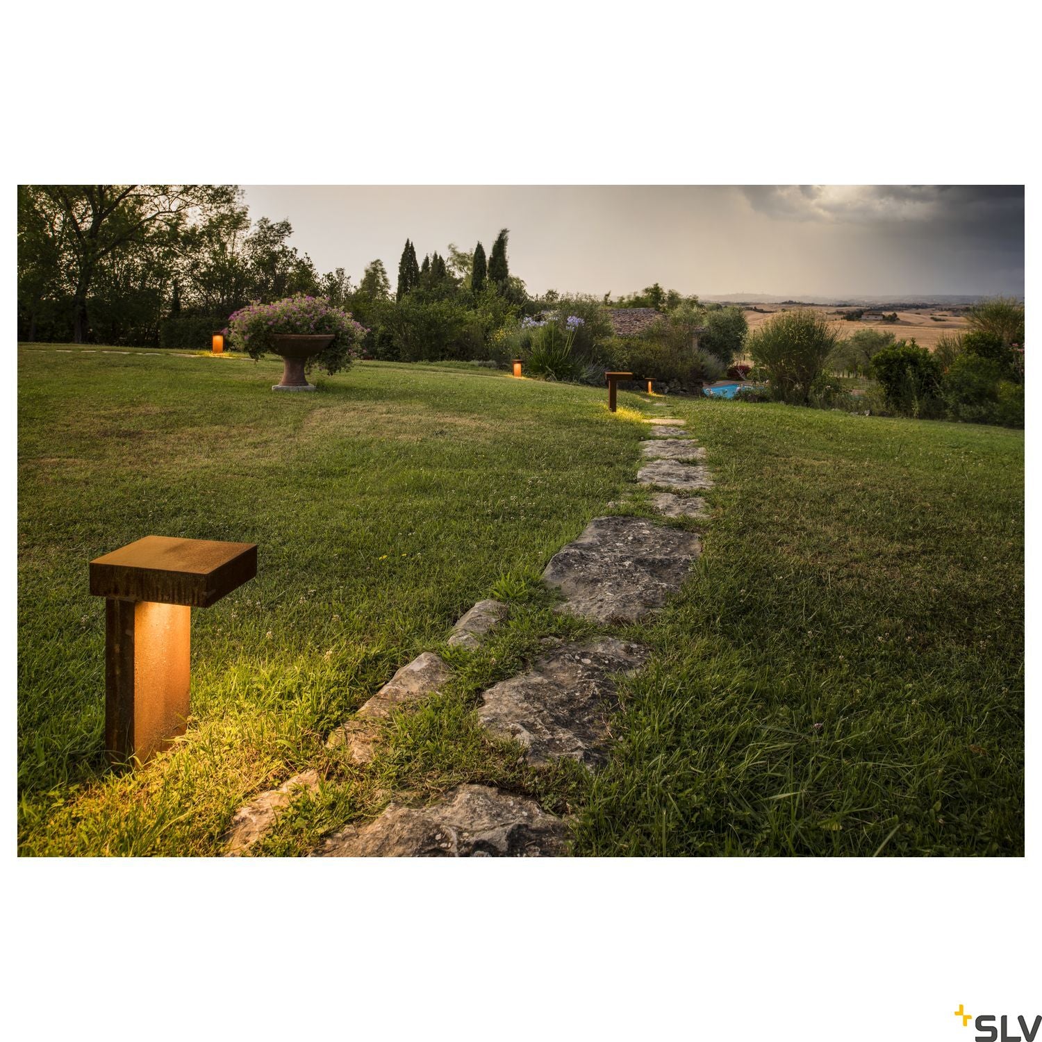 SLV RUSTY PATHLIGHT, rusted iron, GX53, max. 9W 230090