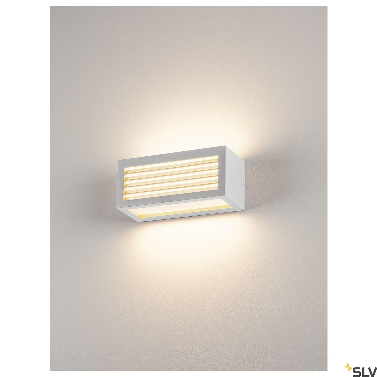 SLV BOX-L E27 wall light, square, white, E27, max. 18W, IP44 232491